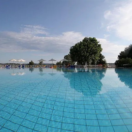 Aks 4* Porto Heli