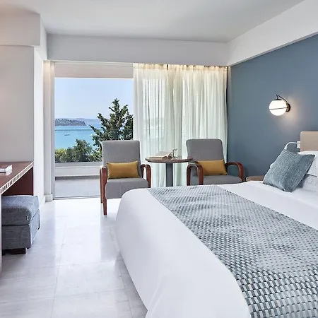 Hotel Aks 4*