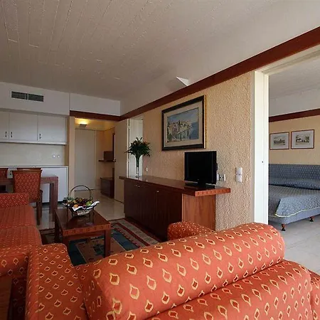 Aks 4* Porto Heli