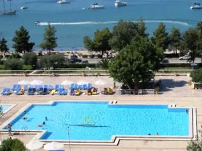 Aks 4* Porto Heli