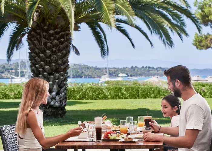 Aks Hotell Porto Heli